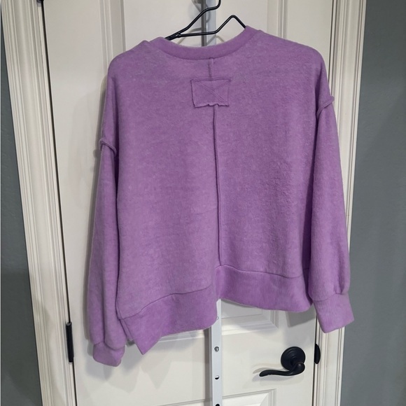 Zenana Front Seam Round Neck Sweater Size XL/L NEW - Picture 3 of 5